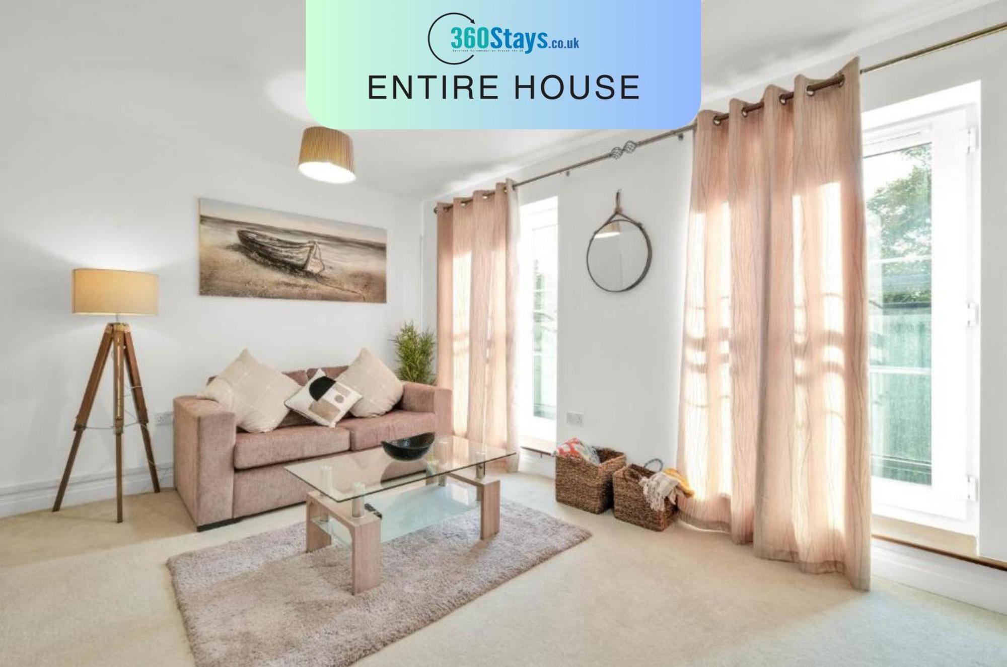 Foxherne 5Bdr 3Ba Serviced House With Parking - Slough By 360Stays Esterno foto